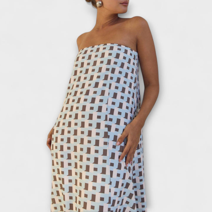 Maribel | Vestido maxi geométrico con hombros descubiertos