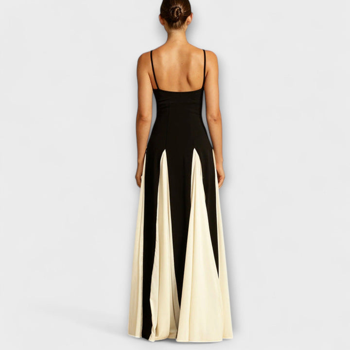 Nuria | Vestido maxi en A con paneles de tul