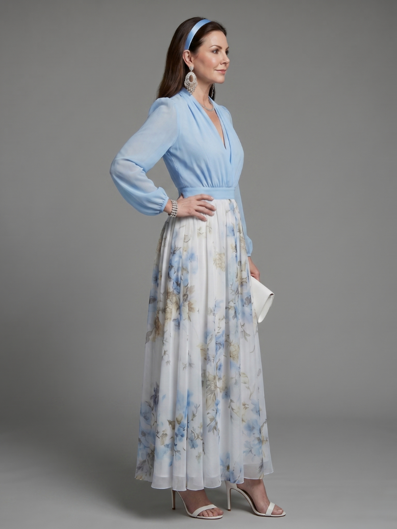Laura | Vestido largo azul claro con falda floral