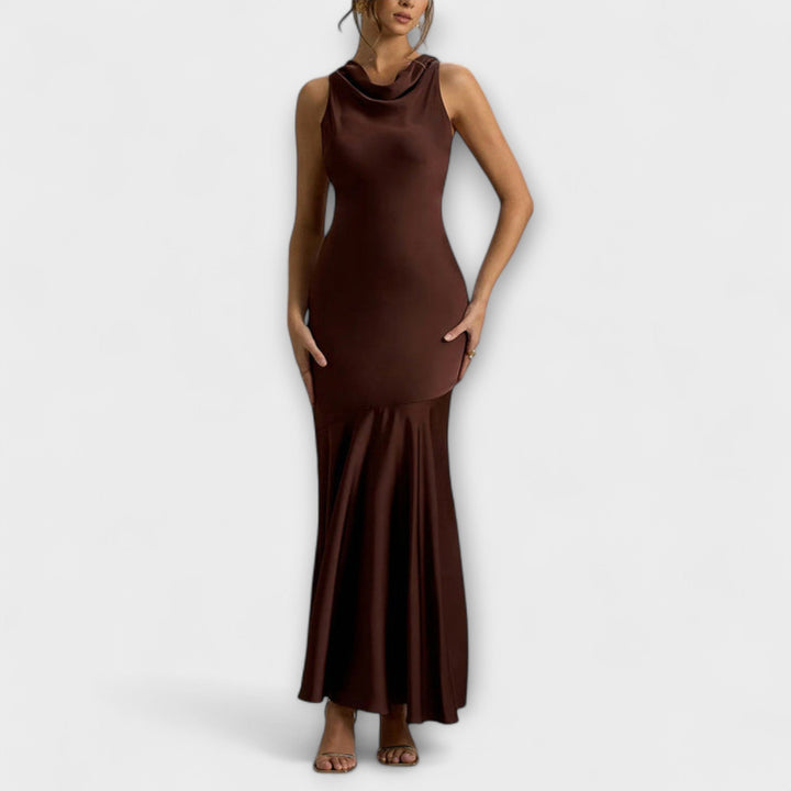 Matilde | Vestido maxi de seda con escote halter