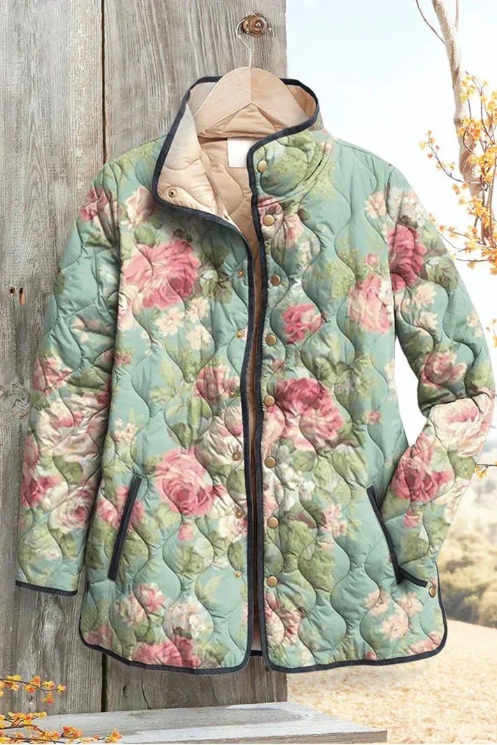 Asunción | Chaqueta acolchada verde menta con rosas grandes