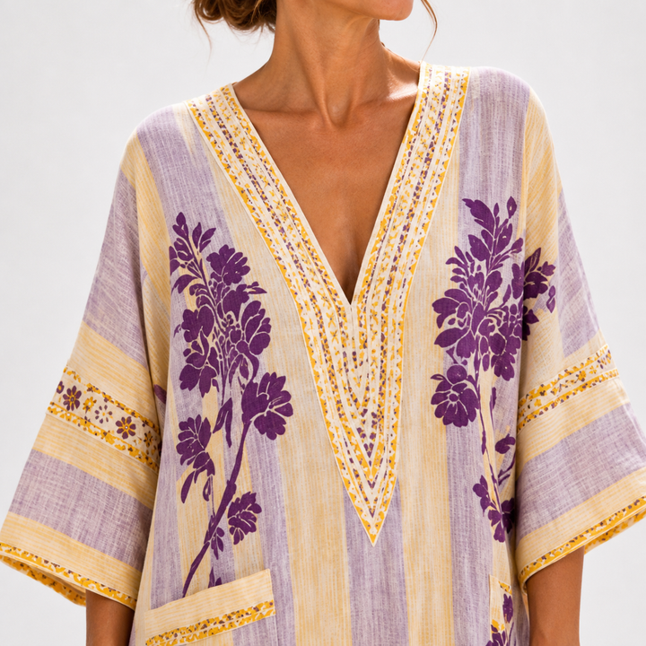 Amaya | Caftán lila con estampado floral