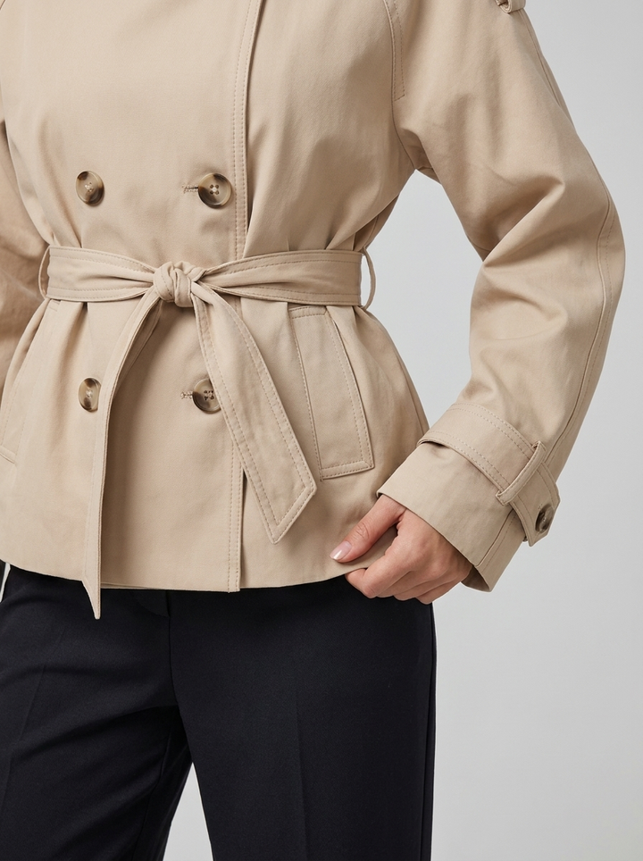 Camila | Gabardina con cuello chimenea