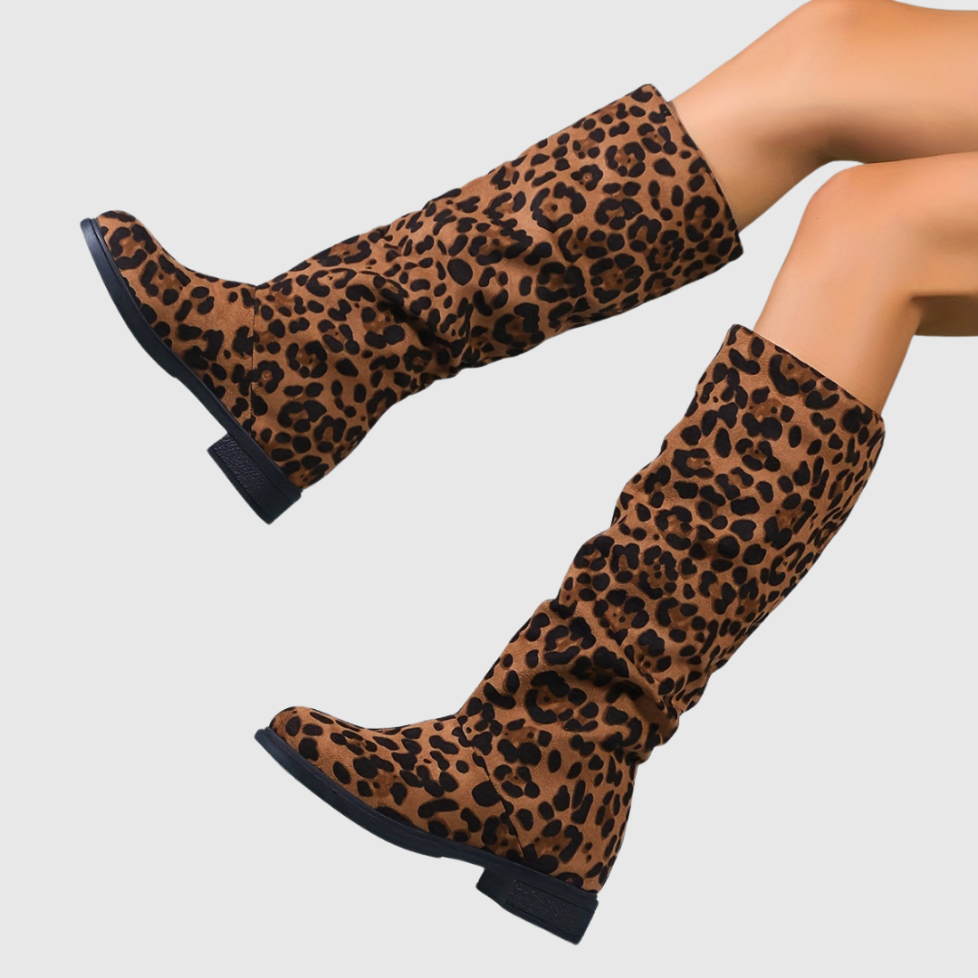Inmaculada | Botas de caña media con estampado de leopardo