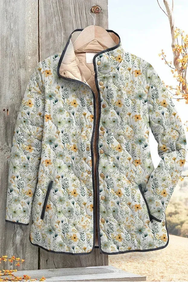 Inmaculada | Chaqueta acolchada beige con fino estampado floral