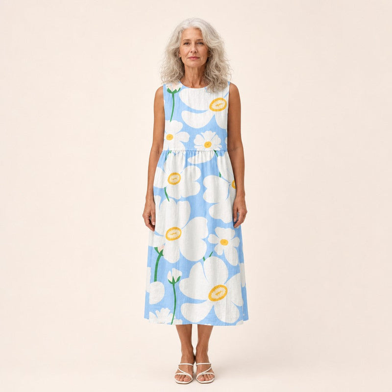 Adriana | Vestido midi sin mangas con flores blancas sobre azul claro