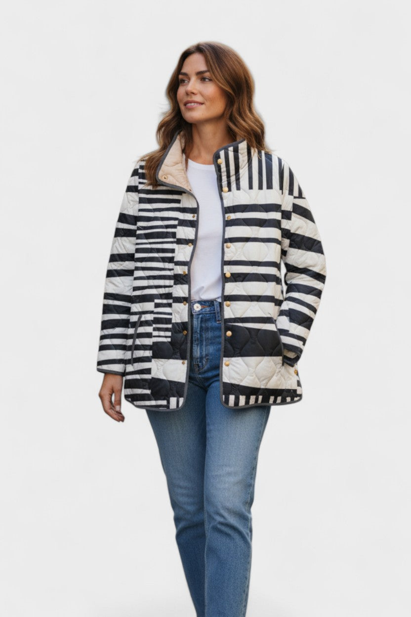 Macarena | Chaqueta acolchada con motivo de lunas y gatos