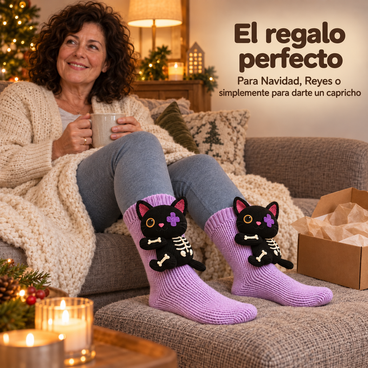Paula | Calcetines con peluche de gato esqueleto