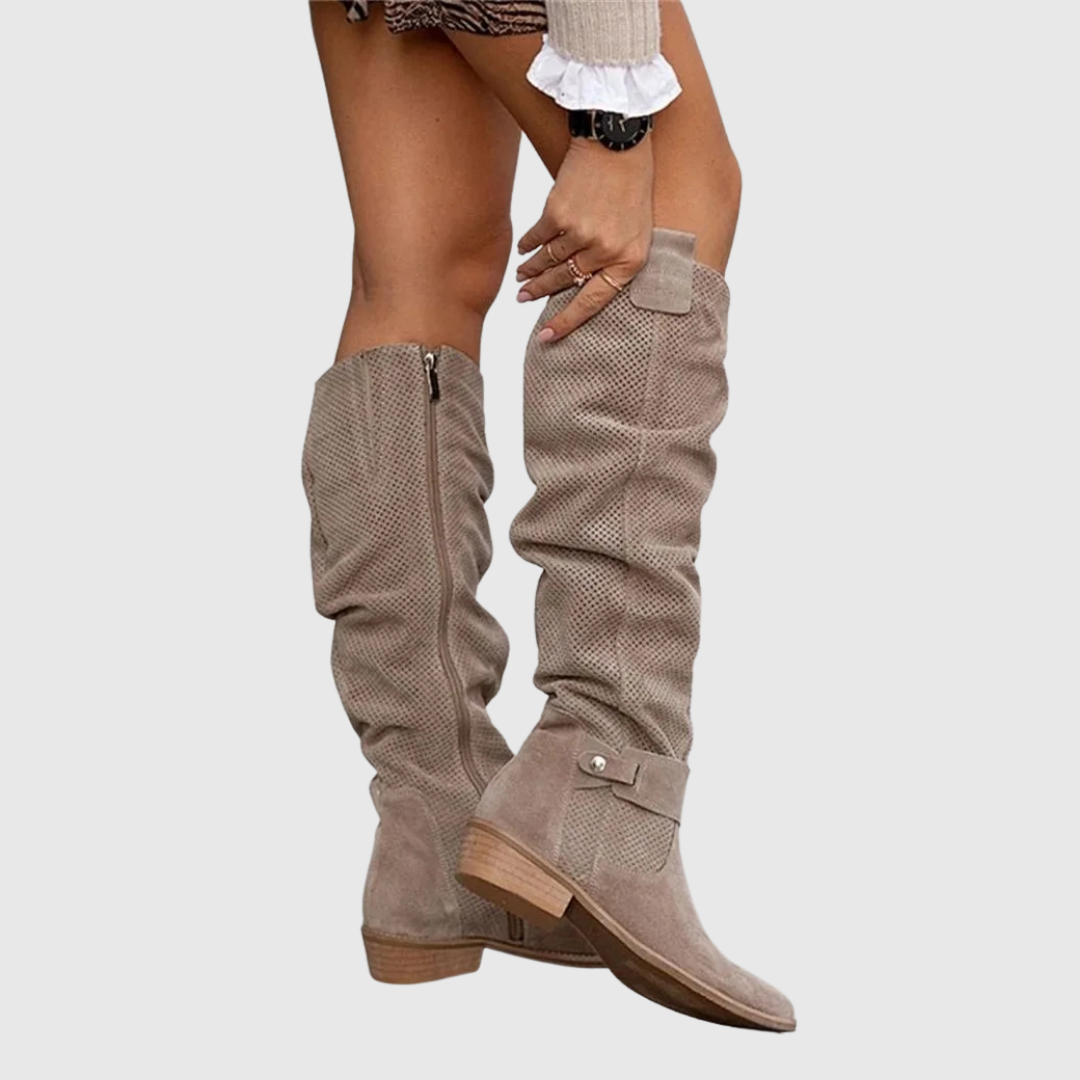Regina | Botas altas de ante perforado