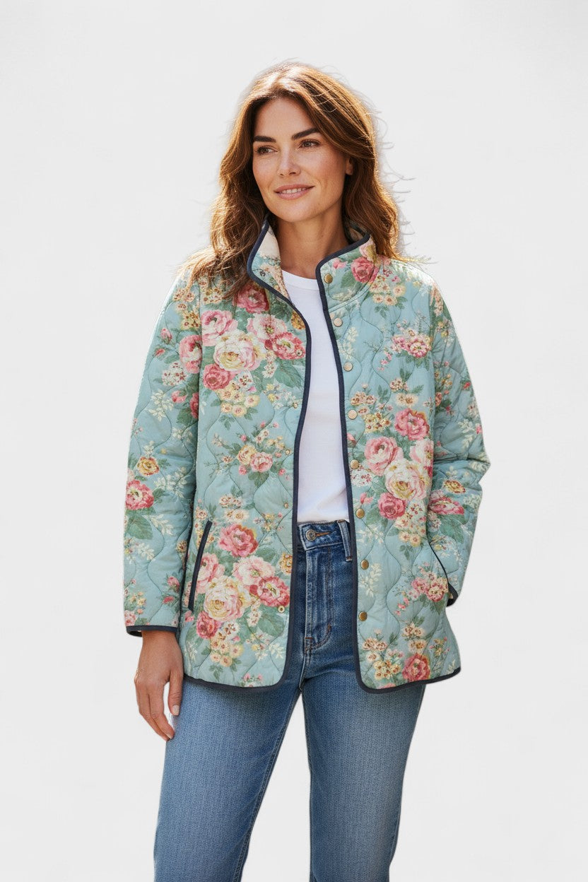 Rocío | Chaqueta acolchada azul celeste con estampado de rosas