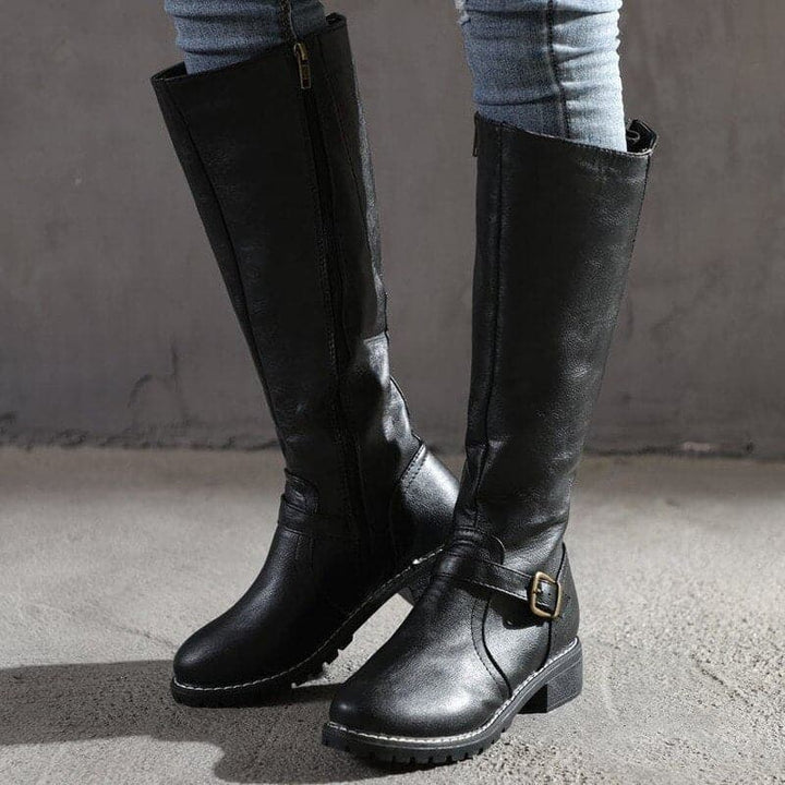Salomé | Botas altas clásicas con hebilla