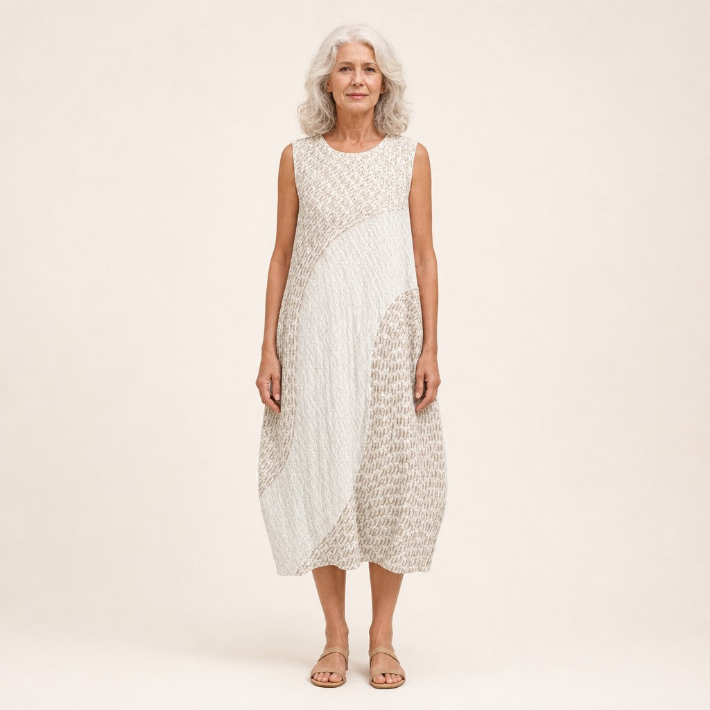 Berta | Vestido midi sin mangas en blanco con texturas