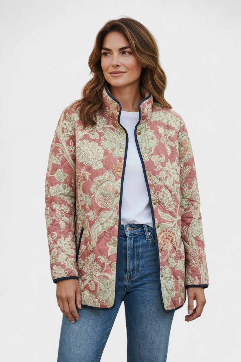 Soledad | Chaqueta acolchada rosa palo con motivo ornamental