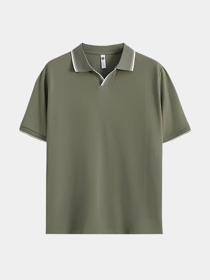 Abraham | Polo negro con cuello abierto