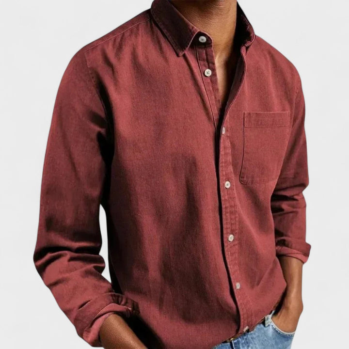 Agustín | Camisa azul marino con cuello button-down