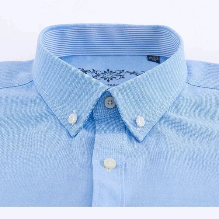 Amador | Camisa verde menta con cuello button-down