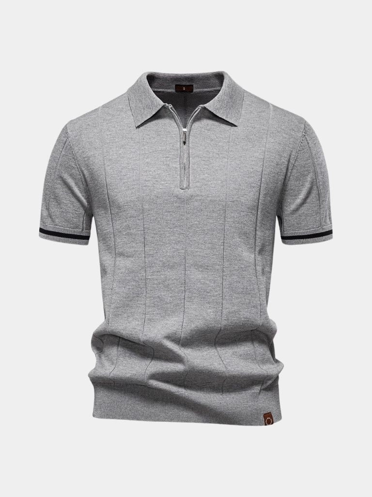 Amancio | Polo de punto camel con cuello de cremallera