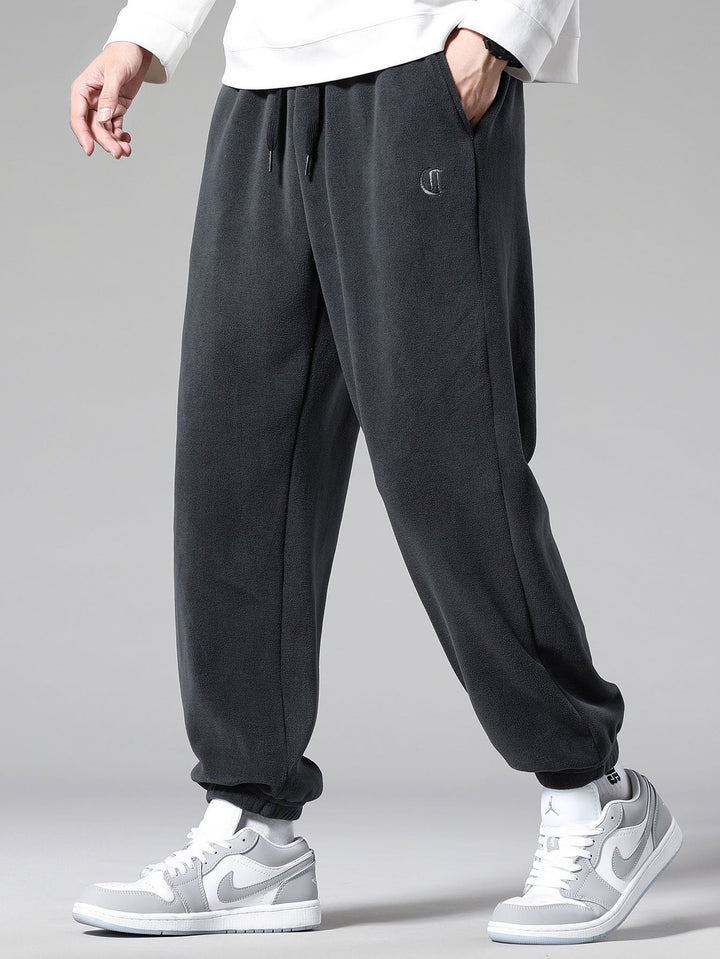 Amaro | Pantalón jogger de forro polar