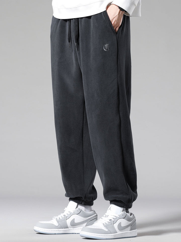 Amaro | Pantalón jogger de forro polar