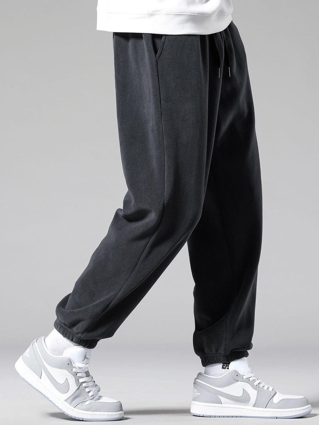 Amaro | Pantalón jogger de forro polar