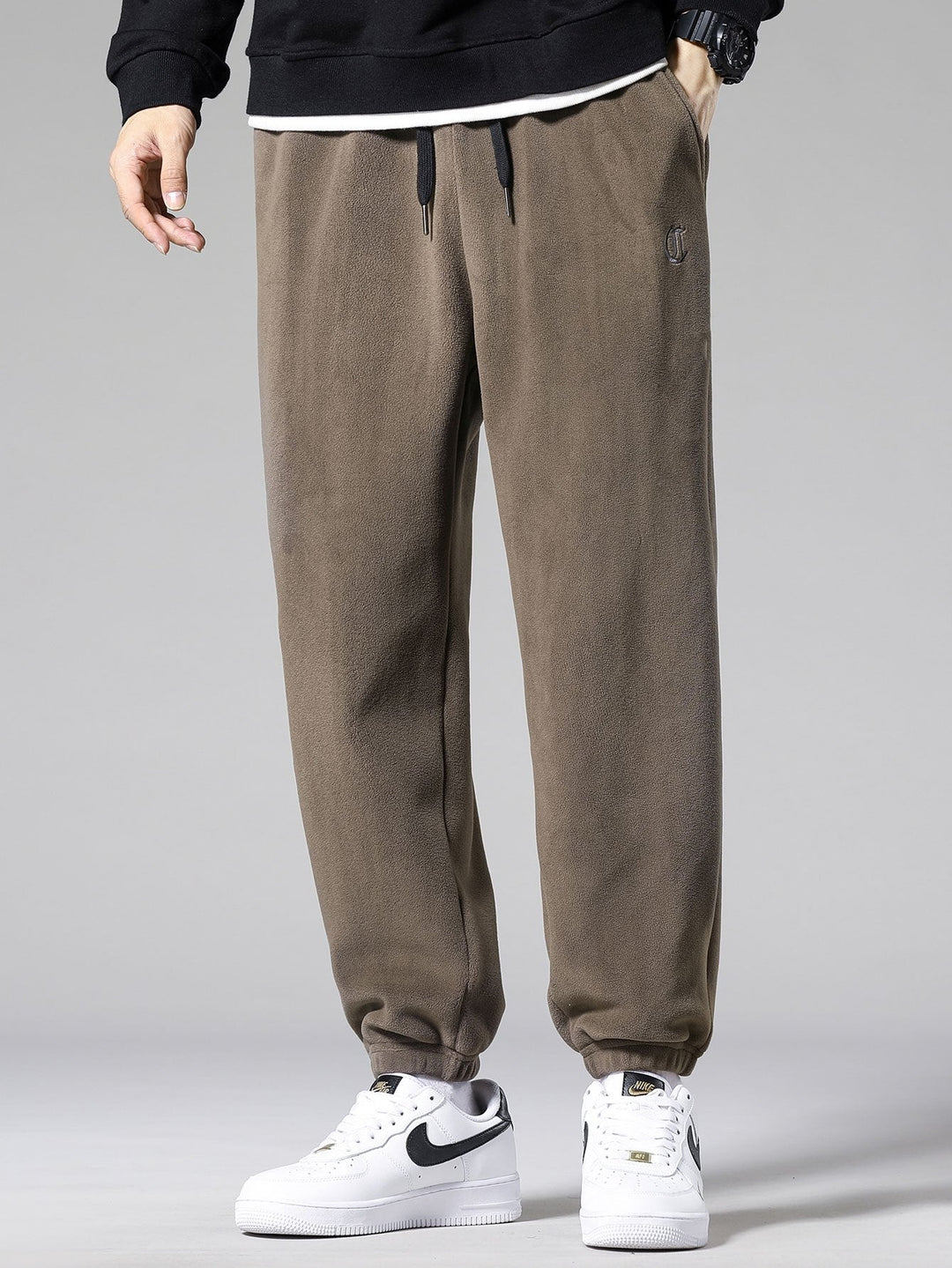 Amaro | Pantalón jogger de forro polar