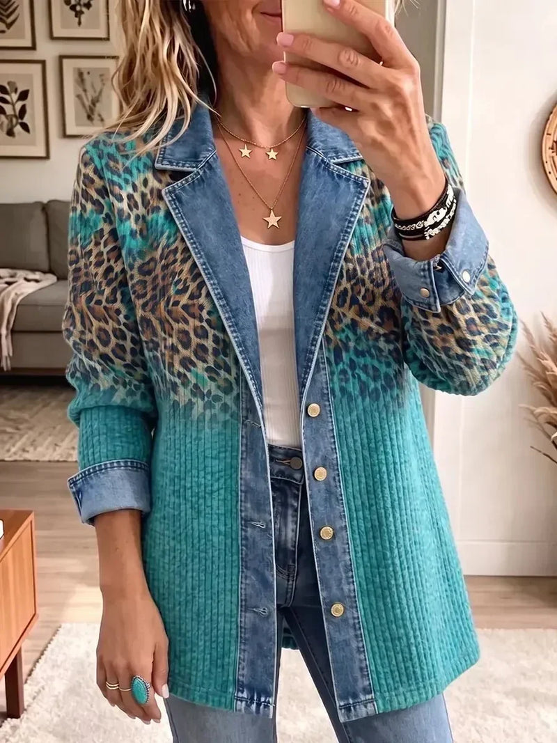 Amparo | Chaqueta vaquera con estampado de leopardo vintage
