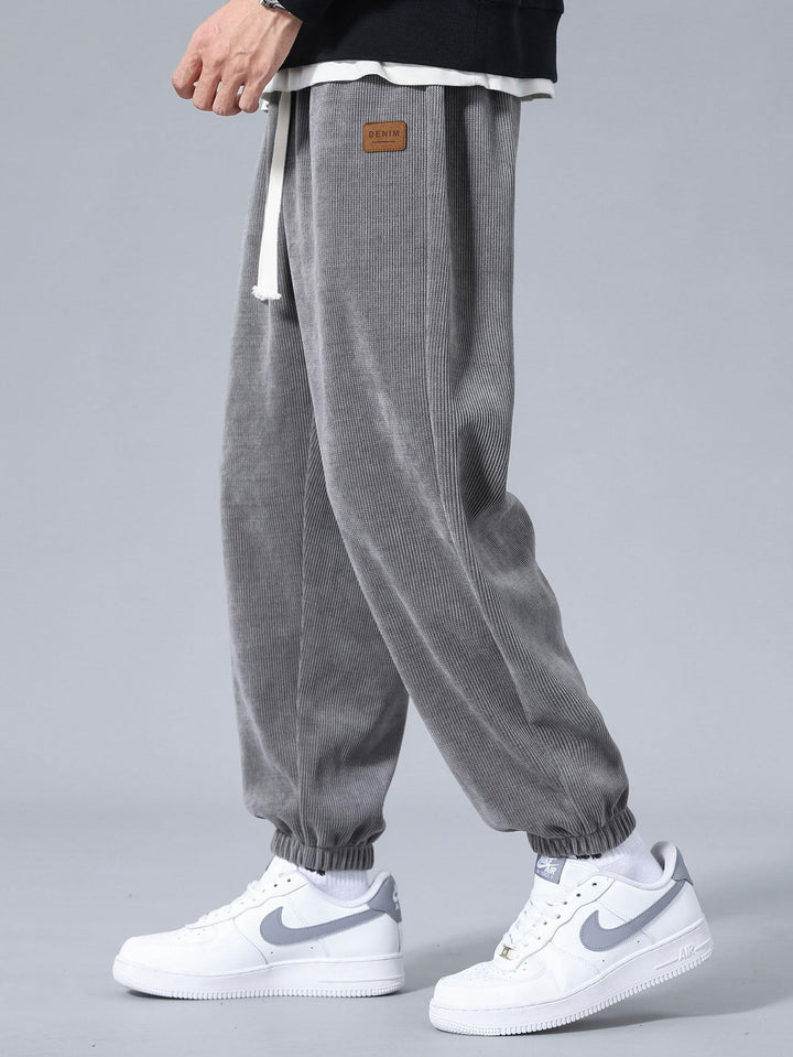 Aquilino | Pantalón jogger de pana de uso diario