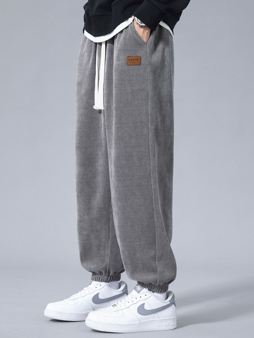 Aquilino | Pantalón jogger de pana de uso diario