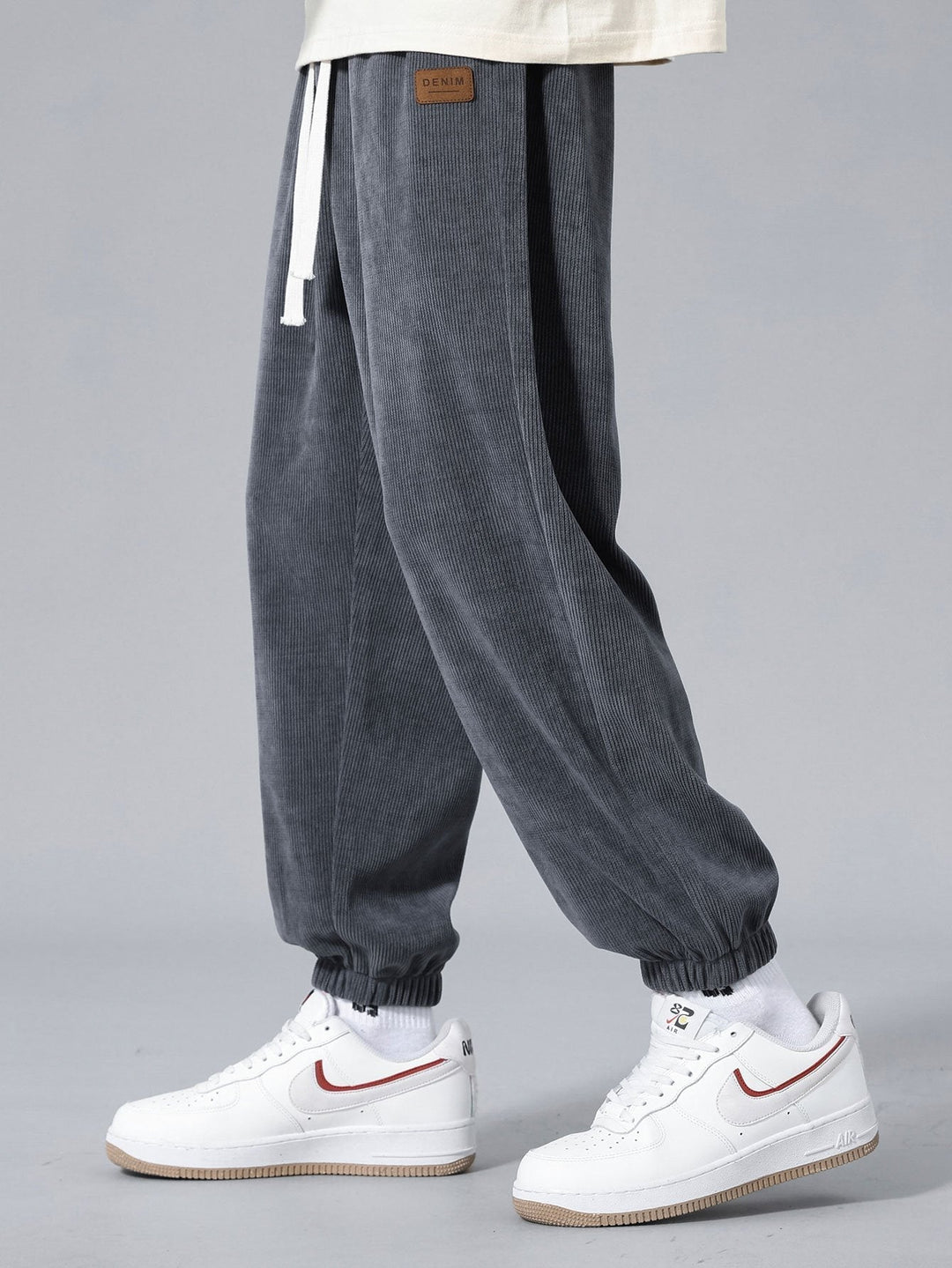 Aquilino | Pantalón jogger de pana de uso diario