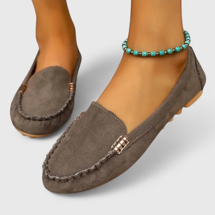 Beatriz | Mocasines turquesa con pespuntes decorativos