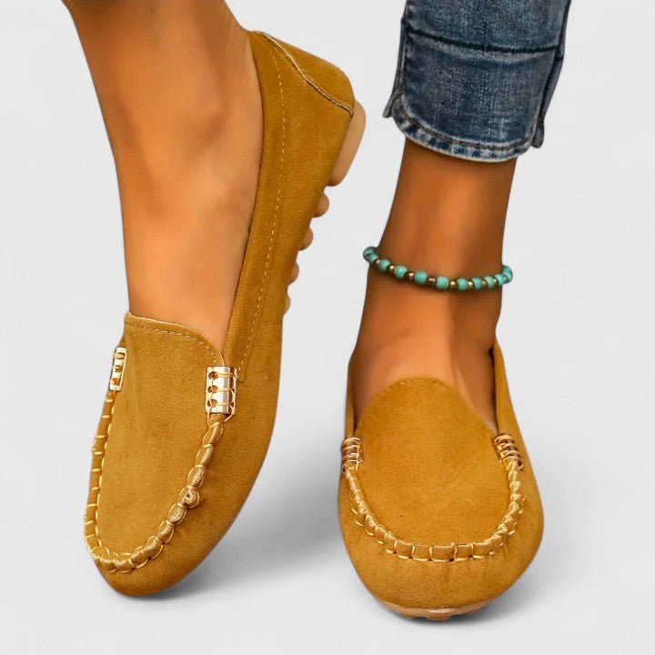 Beatriz | Mocasines turquesa con pespuntes decorativos