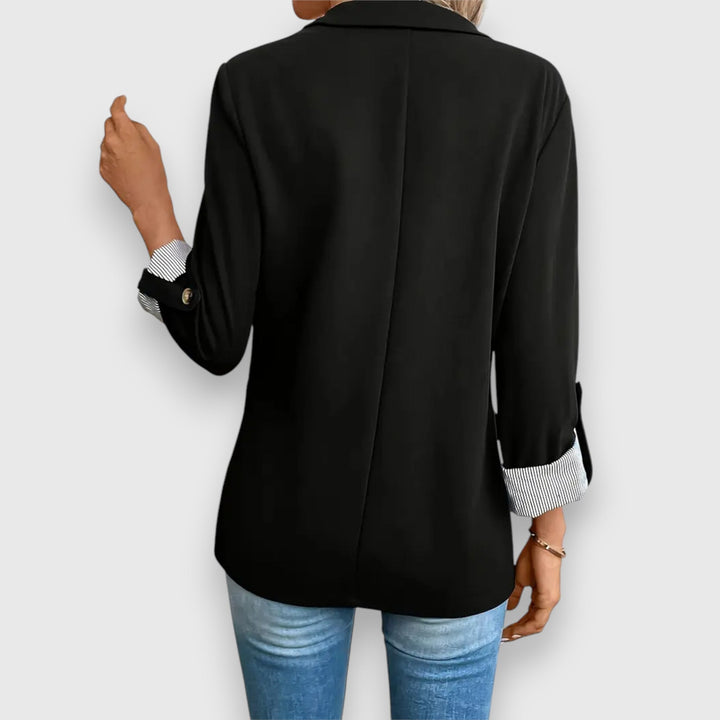 Blanca | Blazer elegante de estilo clásico