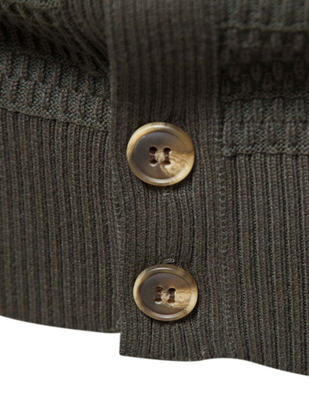 Blas | Jersey con textura, cuello alto y botones