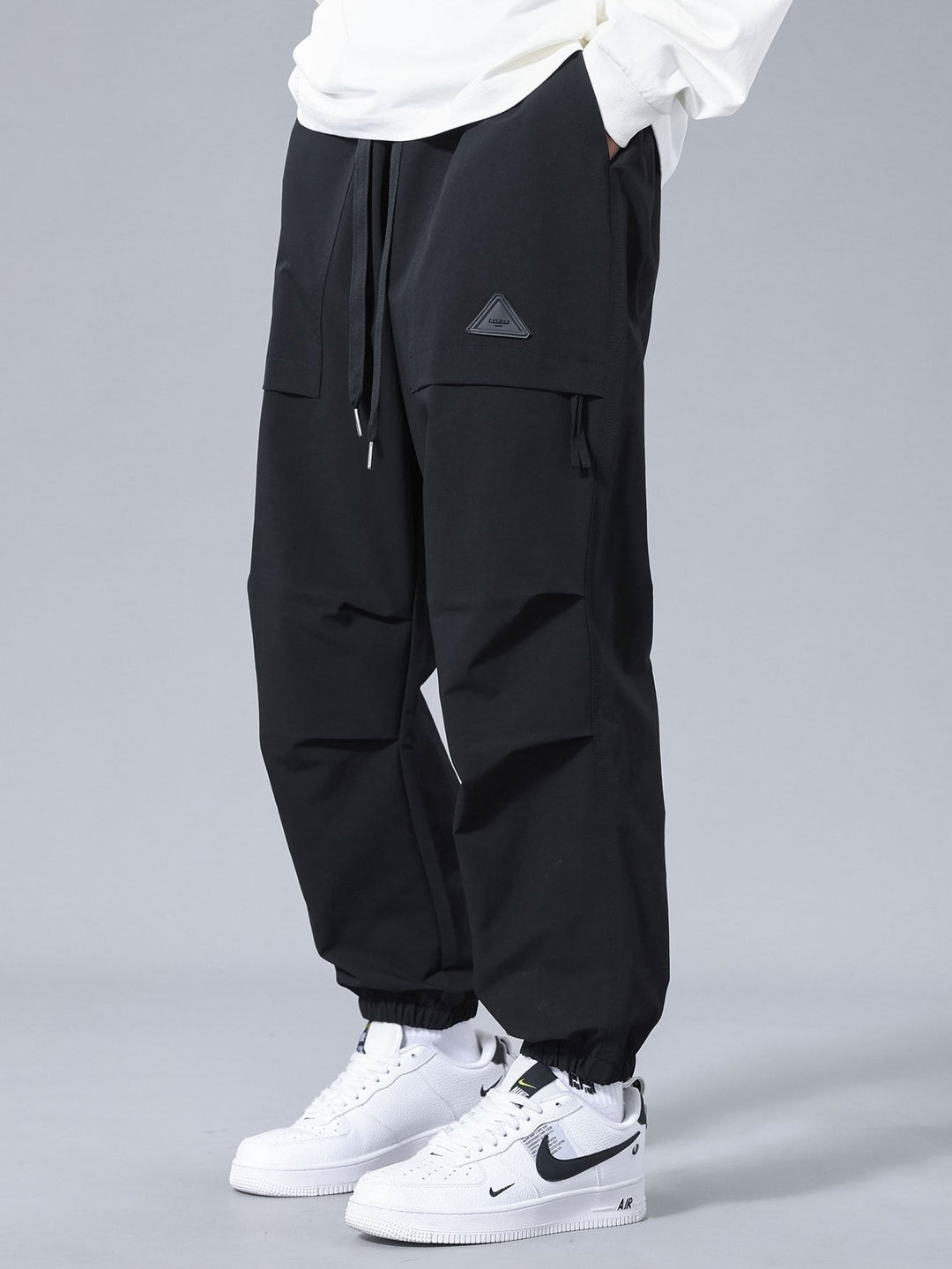 Canuto | Pantalón jogger con cordón