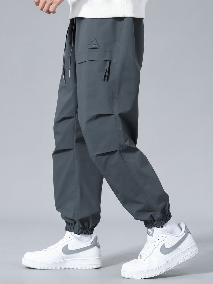 Canuto | Pantalón jogger con cordón
