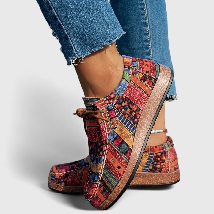 Cristina | Zapatos cómodos de cordones estampados