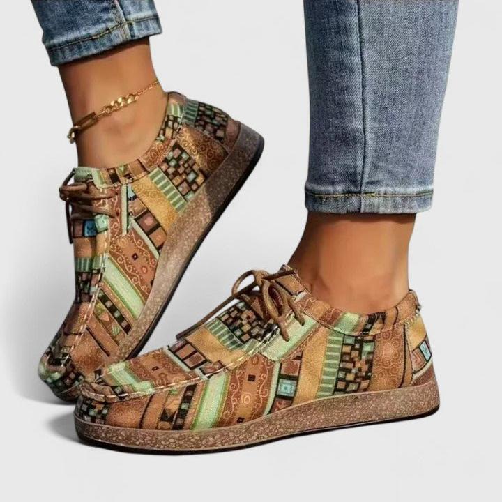 Cristina | Zapatos cómodos de cordones estampados