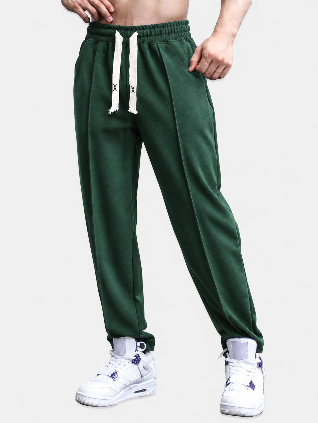 Delfín | Pantalón jogger con raya marcada