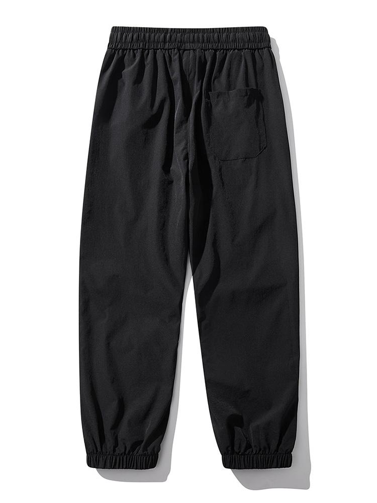 Fabricio | Pantalón cargo parachute ligero