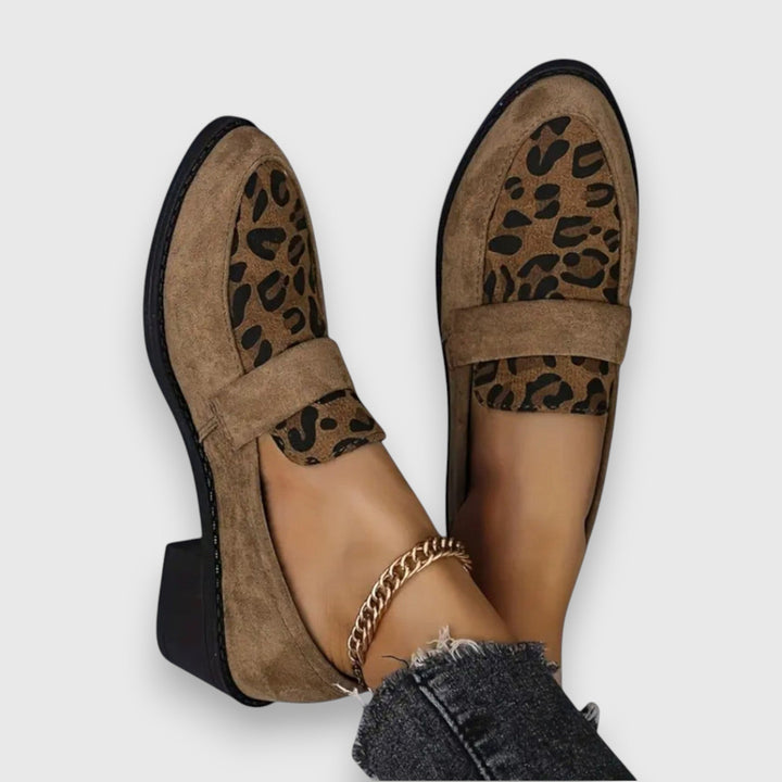 Guadalupe | Mocasines marrones con estampado animal