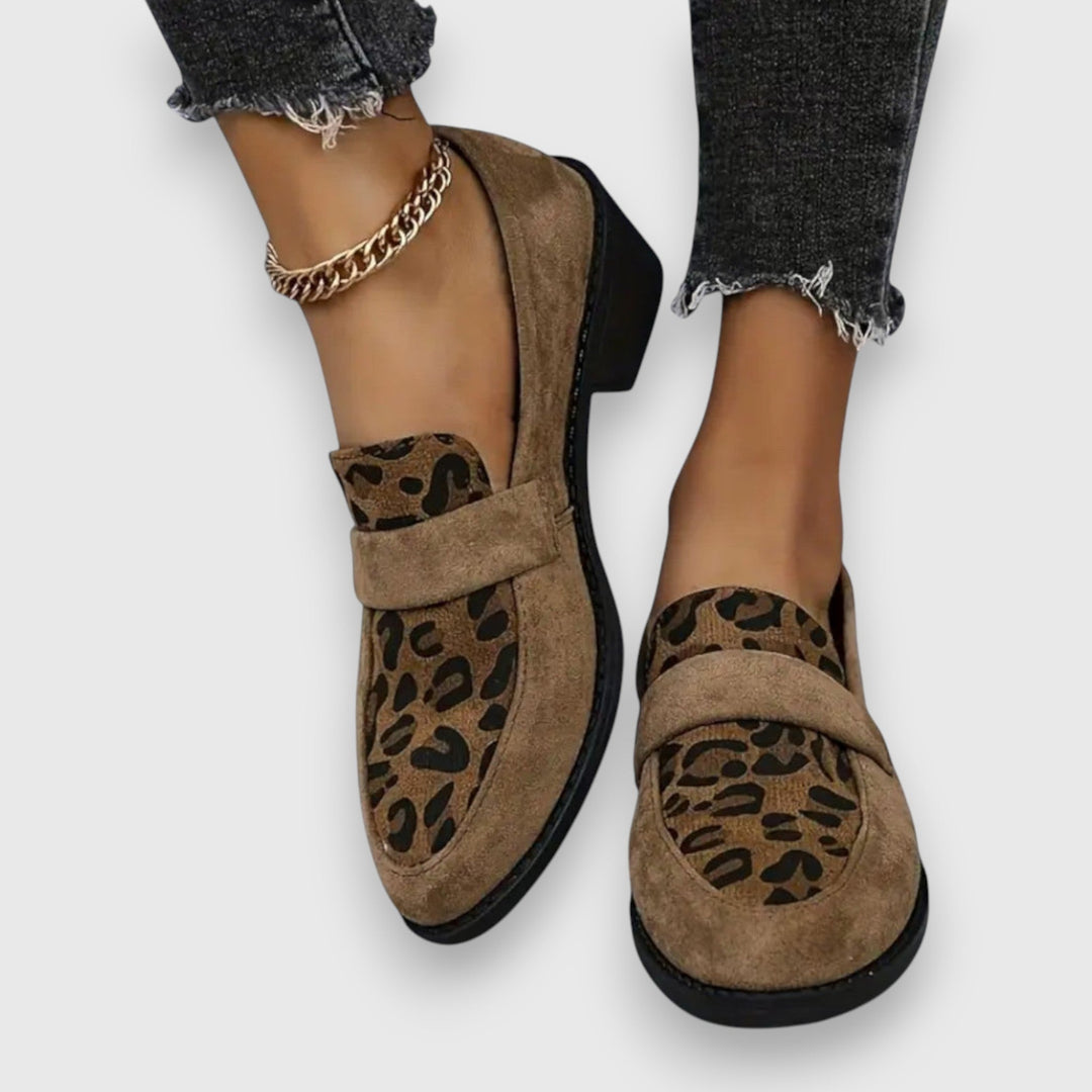 Guadalupe | Mocasines marrones con estampado animal