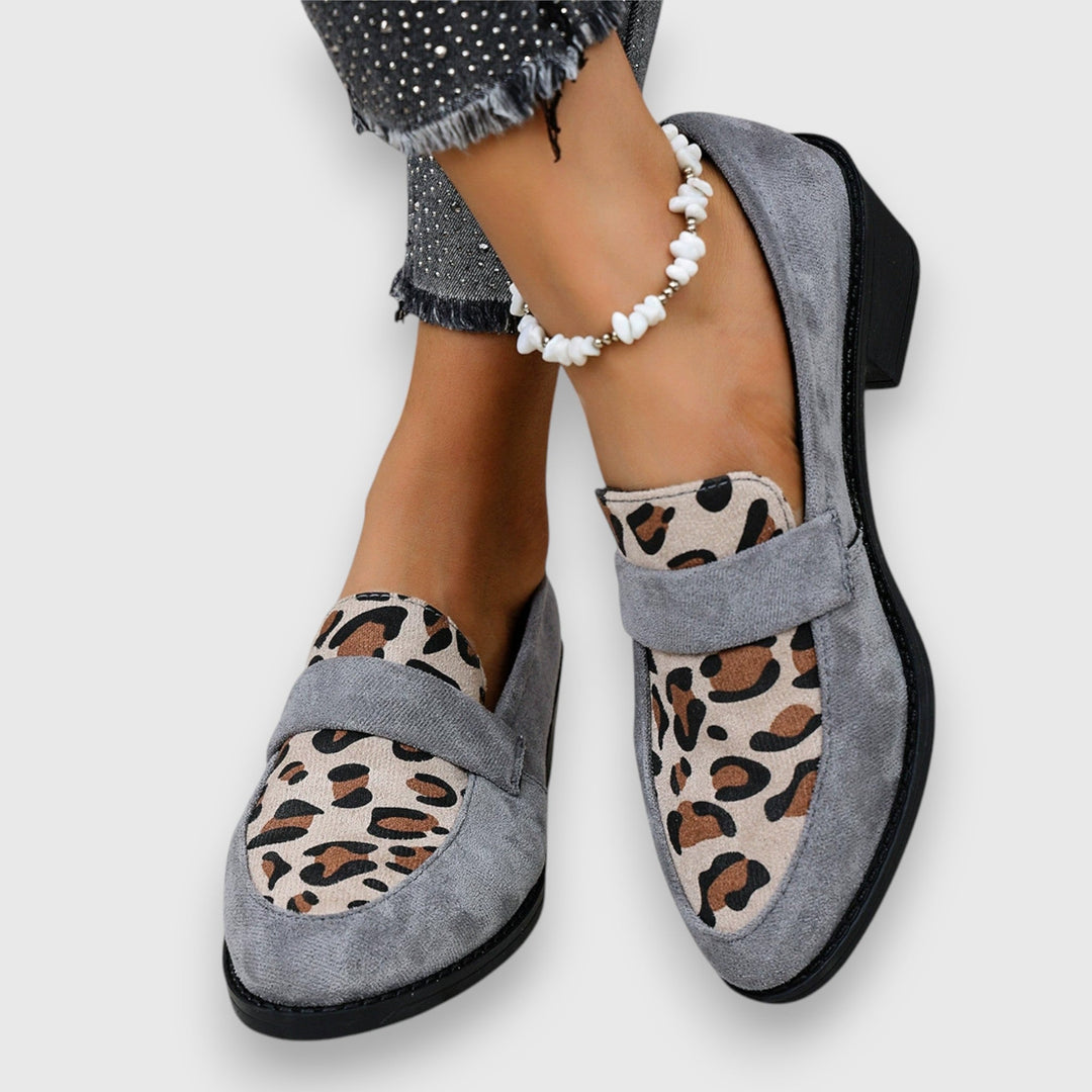 Guadalupe | Mocasines marrones con estampado animal