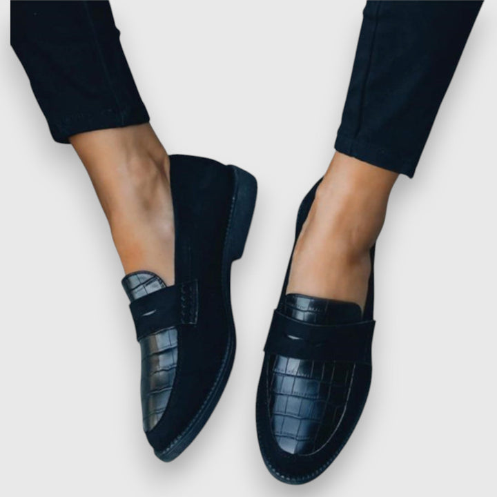 Isabel | Mocasines azul oscuro efecto coco