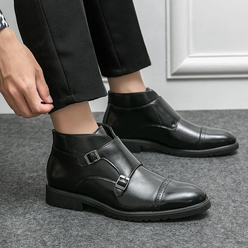 José Nicolás | Botines con doble hebilla
