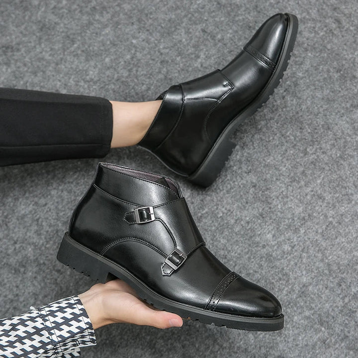 José Nicolás | Botines con doble hebilla