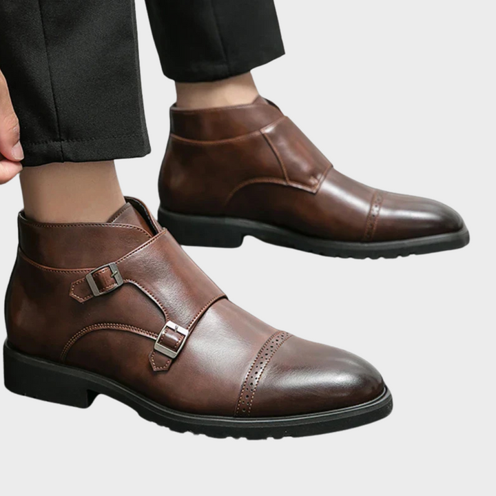 José Nicolás | Botines con doble hebilla