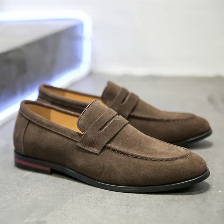 Lázaro | Mocasines verdes de ante para el verano