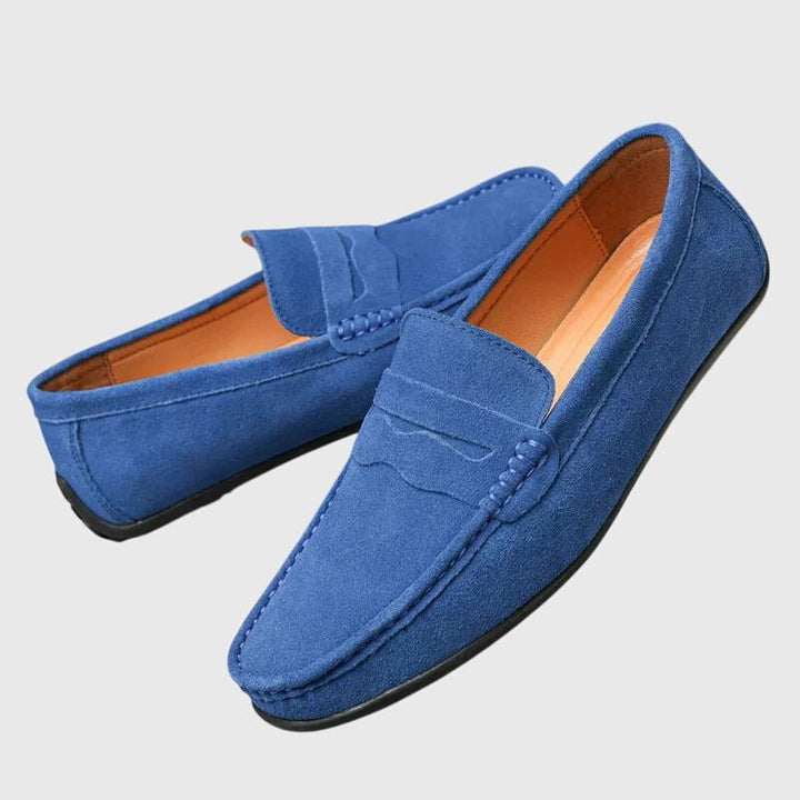 Lidia | Mocasines burdeos con pespuntes decorativos