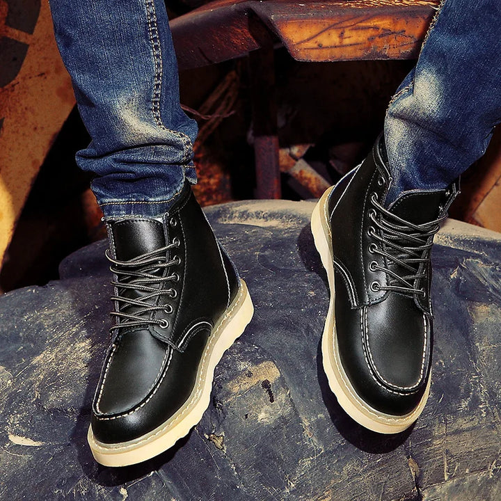 Luis Mateo | Botines de cordones de inspiración clásica