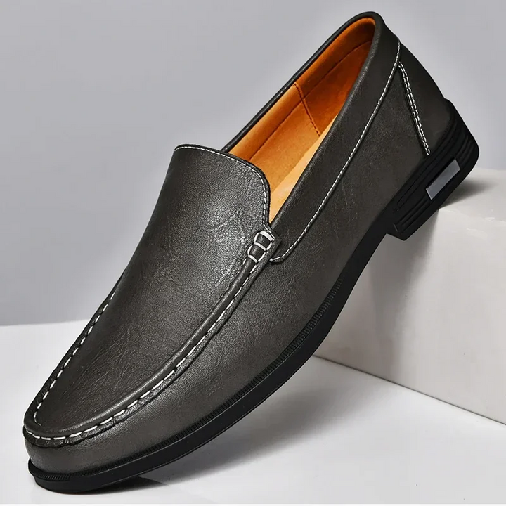 Luis | Mocasines de piel de línea clásica
